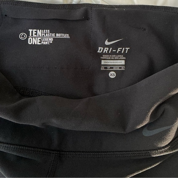 Nike Dri-FIT “Legend One” Cropped Training Pants – Black (XS) Leggings - Picture 8 of 10